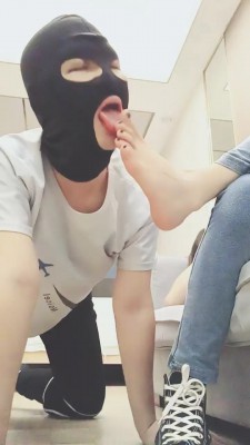 图片[5]_套路直播视频【美娜格格】高帮帆布鞋白棉袜辱狗/喝圣水/转胯 bf26382_HD绳艺资源