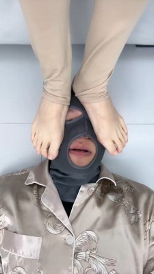 图片[10]_套路直播视频【狗哥】兔兔S过膝袜首调狗-吃袜子 bf26368_HD绳艺资源