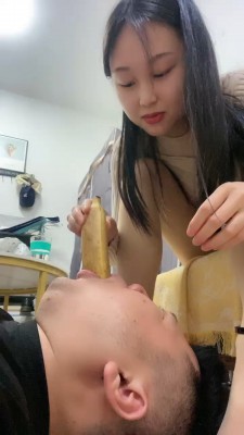 图片[4]_套路直播视频【艾莉】口水喂食-吃香蕉-脚踩咀嚼物喂食 bf26339_HD绳艺资源