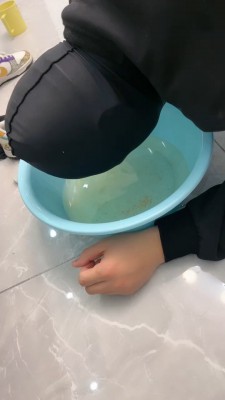 图片[14]_套路直播视频【一一S】开发新模特S-超强刷鞋底强迫吃/脏水压头窒息 bf26353_HD绳艺资源