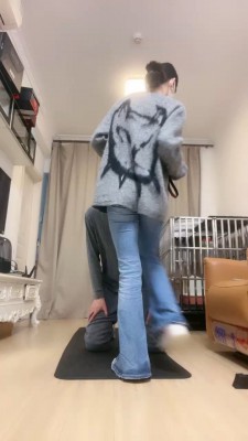 图片[3]_套路直播视频【高难度挑战美学】面试圈养奴-骑马转胯-小白鞋提档-白棉袜塞嘴 bf26308_HD绳艺资源