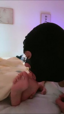 套路直播视频【奈奈生】清晨伺候起床-喝洗脚水-骑马喝晨尿 bf26317_HD绳艺资源