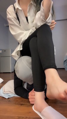 图片[10]_套路直播视频【暴躁小溪】大叔主动磕头 bf26220_HD绳艺资源