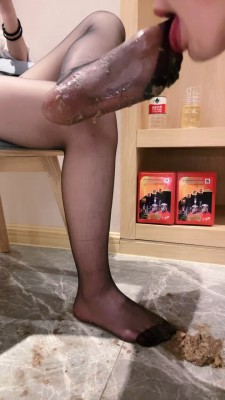 图片[6]_套路直播视频【宸宸】超美御姐黑丝高跟踩食物喂食奶狗 bf26239_HD绳艺资源