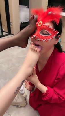 图片[4]_套路直播视频【丹祖宗】带闺蜜入圈第二弹-舔脏鞋底-踩狗头-白袜 bf26244_HD绳艺资源