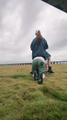 图片[2]_套路直播视频【宸宸 】户外遛狗骑马/脏靴踩狗爪-舔臭脚 bf26271_HD绳艺资源