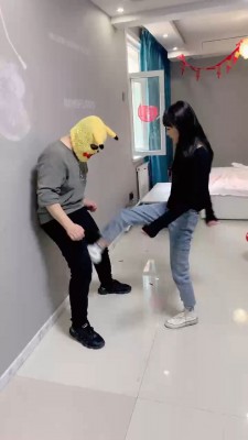 图片[3]_套路直播视频【精神小妹】3S学生重度踢打/踩踏/提档 bf26263_HD绳艺资源