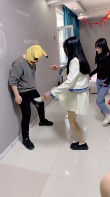 图片[4]_套路直播视频【精神小妹】3S学生重度踢打/踩踏/提档 bf26263_HD绳艺资源