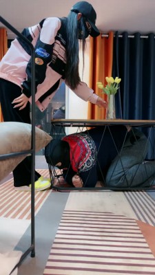 套路直播视频【猫神大人】转胯/耐克运动鞋踩踏/艺术踩狗爪 bf26209_HD绳艺资源