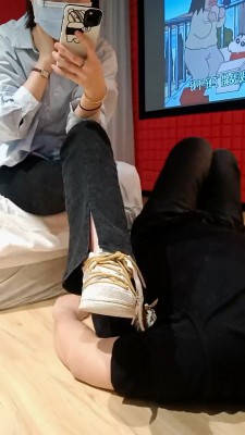 图片[5]_套路直播视频【Q月】运动鞋重度艺术连环提档 bf26197_HD绳艺资源