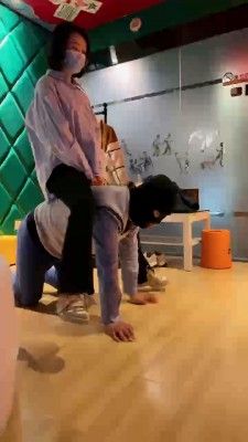 图片[6]_套路直播视频【Q月】脏老爹鞋黑棉袜辱-转胯踩踏艺术闻舔 bf26194_HD绳艺资源