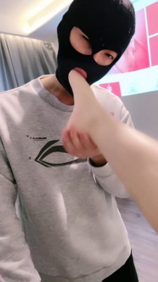 图片[7]_【罗宾】御姐长腿高跟诱惑-闻臭袜-提档-转胯裸足狂舔 bf26789_HD绳艺资源