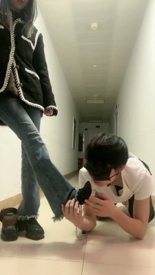 图片[7]_【暴躁小溪】艺校女神胯下辱狗转胯【双视角版】 bf26765_HD绳艺资源