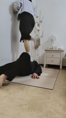 图片[4]_【阿喵】学生主高难度挑战耳光纯输出/蛇鞭狠抽/踩跺踢裆/强迫升水 bf26749_HD绳艺资源