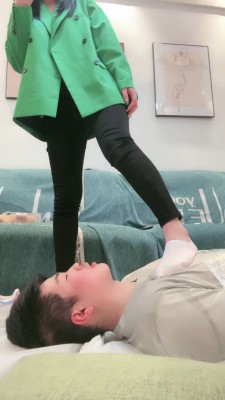 图片[6]_【思诺】第一次玩深喉变被踹打/吃船袜 bf26763_HD绳艺资源