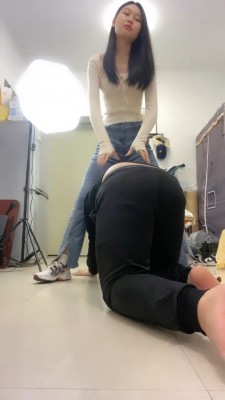 图片[2]_【艾莉】夜跑后原味棉袜捂脸/转胯羞辱 bf26706_HD绳艺资源