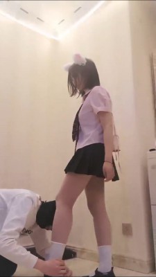 图片[2]_【依依子】萝莉学生主白袜肉丝全体重踩踏 bf26723_HD绳艺资源