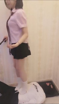 图片[4]_【依依子】萝莉学生主白袜肉丝全体重踩踏 bf26723_HD绳艺资源