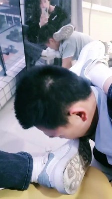 图片[3]_套路直播视频【嘉妮】舔脏小白鞋/闻白棉袜 bf26737_HD绳艺资源