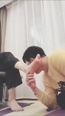 图片[7]_套路直播视频【美娜格格】运动鞋白棉袜挑战家奴【下】 bf26794_HD绳艺资源