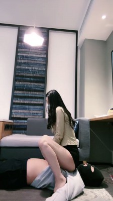 图片[3]_套路直播视频【罗宾】御姐长腿高跟诱惑-闻臭袜-提档-转胯裸足狂舔 bf26789_HD绳艺资源