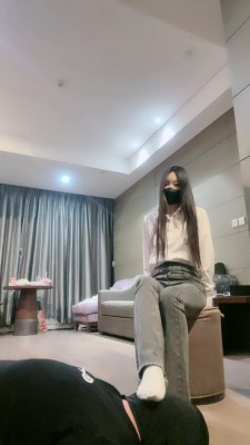 图片[5]_套路直播视频【猫神大人】人体擦鞋器-裸足狂舔-全体重踩踏 bf26795_HD绳艺资源