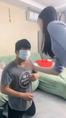 图片[3]_套路直播视频【艾莉】运动鞋重度提档-全体重踩踏 bf26799_HD绳艺资源