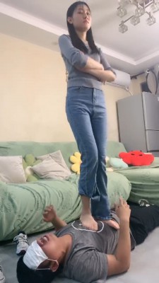 图片[13]_套路直播视频【艾莉】运动鞋重度提档-全体重踩踏 bf26799_HD绳艺资源