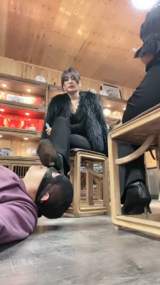 图片[3]_套路直播视频【沅芷大人】双S-舔满是泥巴的脏鞋底【双视角版】 bf26791_HD绳艺资源