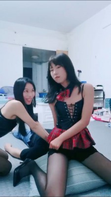 图片[6]_套路直播视频【果儿S】双S-圣水泡辣条-耳光专场-骑脖子【双视角完整版】bf26783_HD绳艺资源