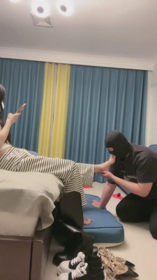 图片[4]_套路直播视频【兔兔大人】学生S首调-舔各种脏鞋【双视角版】 bf26818_HD绳艺资源