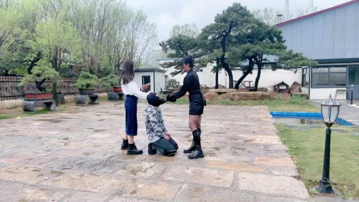 套路直播视频【宸宸】双S户外高难度挑战耳光踢踹贱狗【续集双视角版】 bf26768_HD绳艺资源