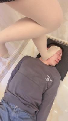 图片[4]_套路直播视频【依依子】萝莉主长靴重度提档/肉丝全体重踩踏 bf26741_HD绳艺资源