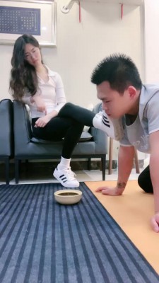 图片[2]_套路直播视频【嘉妮】健身后原味鞋袜辱狗奴 bf26722_HD绳艺资源