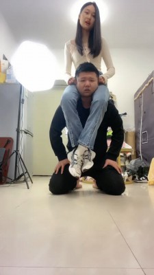 图片[4]_套路直播视频【艾莉】夜跑后原味棉袜捂脸/转胯羞辱 bf26706_HD绳艺资源