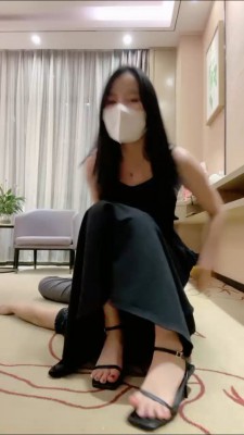 套路直播视频【漫漫S】坐脸窒息/口吐艺术喂食/抽耳光/转胯遛狗 bf26712_HD绳艺资源