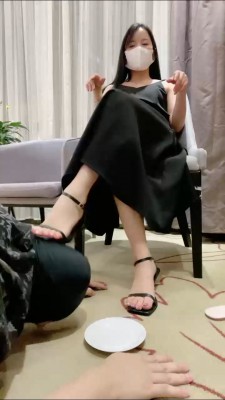 图片[7]_套路直播视频【漫漫S】坐脸窒息/口吐艺术喂食/抽耳光/转胯遛狗 bf26712_HD绳艺资源