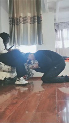 【妖玲】被幼师运动鞋短黑丝羞辱虐待 bf26665_HD绳艺资源