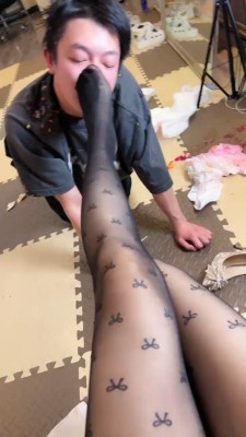 图片[15]_【伊晨S】双S-超重口-咀嚼物+口水喂食/全体重踩踏【双视角版】 bf26652_HD绳艺资源