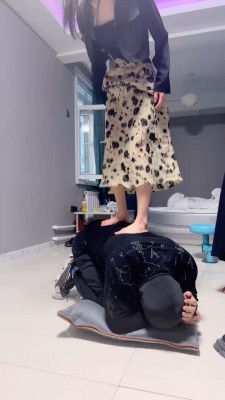 图片[7]_【精神小妹】素人S高难度挑战踢踹-灌圣水 bf26623_HD绳艺资源