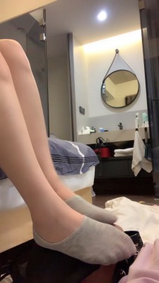 图片[4]_【野兔S】皮鞋原味船袜裸足踩狗 bf26653_HD绳艺资源