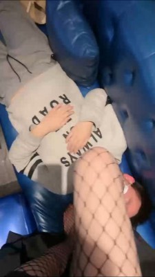 图片[10]_【暴躁小溪】姐妹花KTV虐待狗废物【双视角完整版】 bf26600_HD绳艺资源