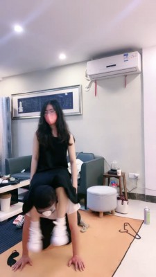 图片[2]_【嘉妮】骑马-小白鞋棉袜全体重踩踏-舔脏鞋底【完整版】bf26502_HD绳艺资源