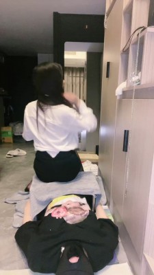 图片[7]_【77小主】艺术装置塞嘴-黑丝美腿全体重踩踏 bf26501_HD绳艺资源