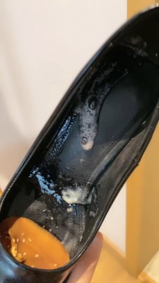 图片[8]_【千条姐】经典-鞋底踩口水喂食-舌头踩断 bf26522_HD绳艺资源