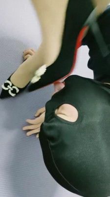 图片[10]_【暖暖】小白鞋高跟全体重踩背/骑马sp/转胯深喉/强迫升水 bf26455_HD绳艺资源