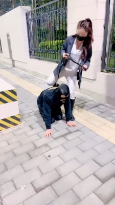 图片[2]_【语阳】挑战迟到的狗-遛狗骑马爬行/转胯抽狗 bf26472_HD绳艺资源