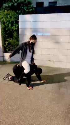 图片[9]_【语阳】挑战迟到的狗-遛狗骑马爬行/转胯抽狗 bf26472_HD绳艺资源