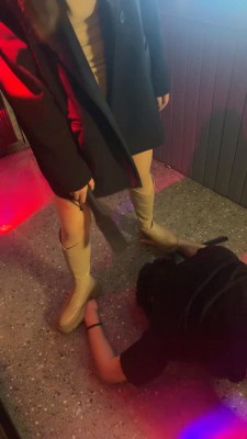 图片[6]_【宠儿】双S长筒靴KTV高难度挑战调-遛狗骑马/踩踏踢踹/耳光sp/深喉 bf26466_HD绳艺资源