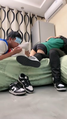 图片[11]_【素人星探】情侣主辱绿帽-下跪舔鞋吃口水/转胯踩踏/白袜诱惑 bf26918_HD绳艺资源